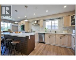 107 DINISON Crescent - 7