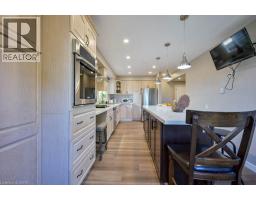 107 DINISON Crescent - 9