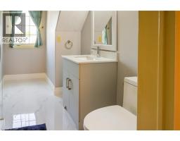 214 & 218 MAPLE Avenue - 24