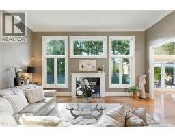 320 FIDDLERS GREEN Road - 14