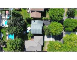 174 SUNPOINT Crescent - 40