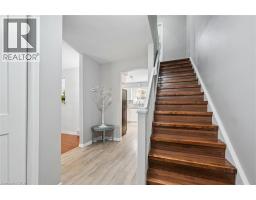 174 SUNPOINT Crescent - 8