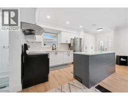 775 REGENT Street - 14