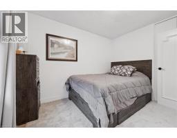775 REGENT Street - 22