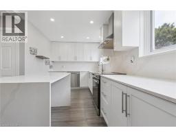 122 MOOREGATE Crescent - 14
