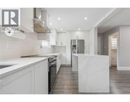 122 MOOREGATE Crescent - 17