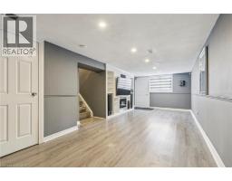 122 MOOREGATE Crescent - 33