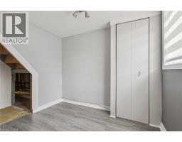 122 MOOREGATE Crescent - 38