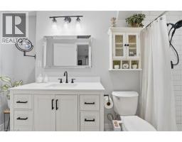 126 BLAIR CREEK Drive - 39