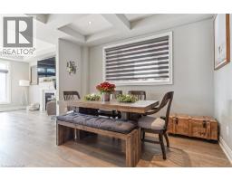 11 SECINARO Avenue - 16