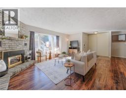 143 CLEARWATER Crescent - 10