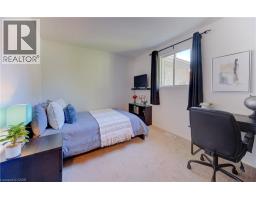 143 CLEARWATER Crescent - 25