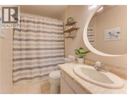 143 CLEARWATER Crescent - 26