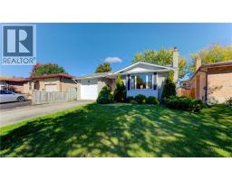 143 CLEARWATER Crescent - 3