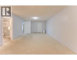 143 CLEARWATER Crescent - 33