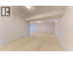 143 CLEARWATER Crescent - 38