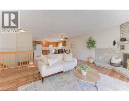 143 CLEARWATER Crescent - 8