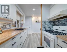 1676 HOLLEY Crescent - 10