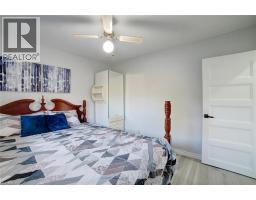 1676 HOLLEY Crescent - 16