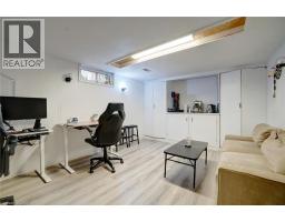 1676 HOLLEY Crescent - 23