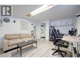 1676 HOLLEY Crescent - 24