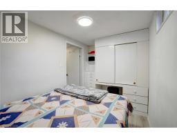 1676 HOLLEY Crescent - 30
