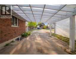 1676 HOLLEY Crescent - 35
