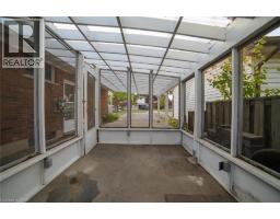 1676 HOLLEY Crescent - 36