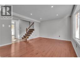 43 CONNELLY Drive - 17