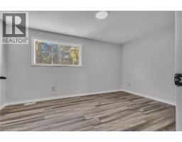 43 CONNELLY Drive - 26