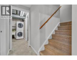 43 CONNELLY Drive - 35