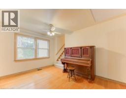 155 ELGIN Crescent - 11