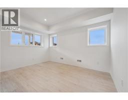 15 STAUFFER WOODS Trail UnitNo. B6 - 12