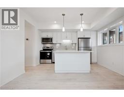 15 STAUFFER WOODS Trail UnitNo. B6 - 8