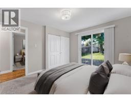 27 LOCKE Avenue - 17