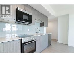 25 WELLINGTON Street S UnitNo. 1406 - 1