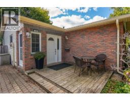 19 KEEWATIN Avenue - 4