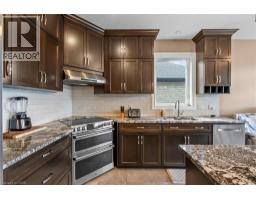86 FORBES Crescent - 20