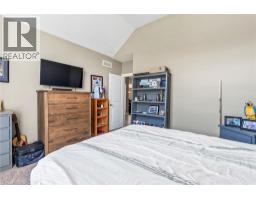 86 FORBES Crescent - 9