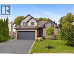 391 STRAWBERRY Crescent - 2