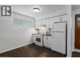 14 ORCHARD Crescent - 22