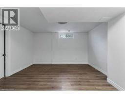 14 ORCHARD Crescent - 26