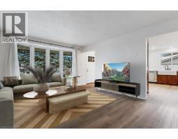 14 ORCHARD Crescent - 5