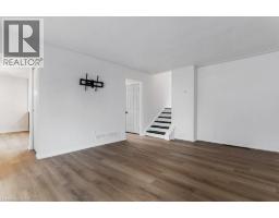 14 ORCHARD Crescent - 7