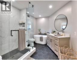 179 MAIN Street - 42