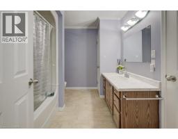 750 EDGAR Street W - 19