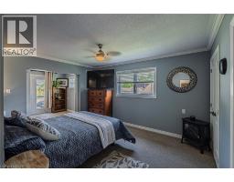 2017 ERIE Street - 19