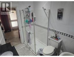 145 SHERIDAN Street - 30