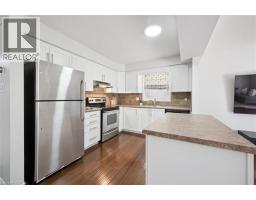 7 MAHOGANY Street - 13