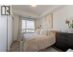 247 NORTHFIELD Drive E UnitNo. 615 - 16